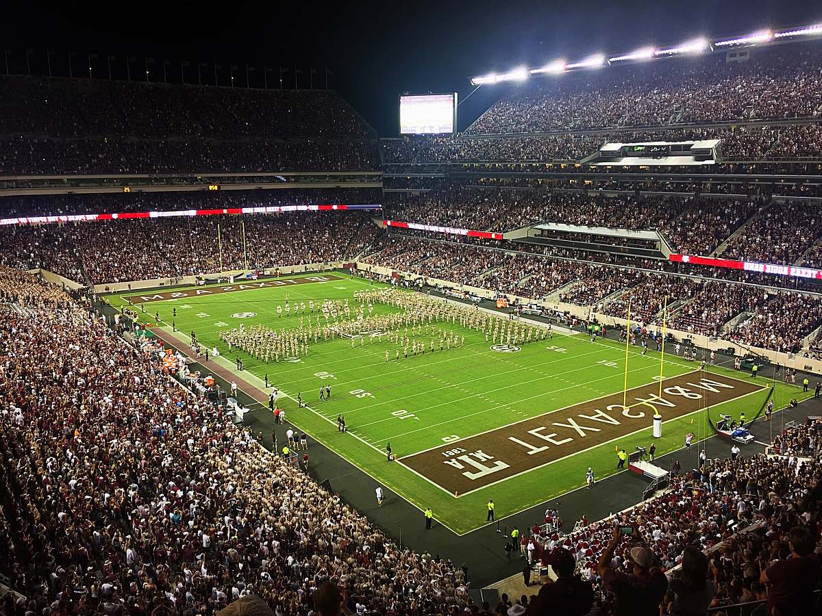 field aerial photo of Texas stadium building