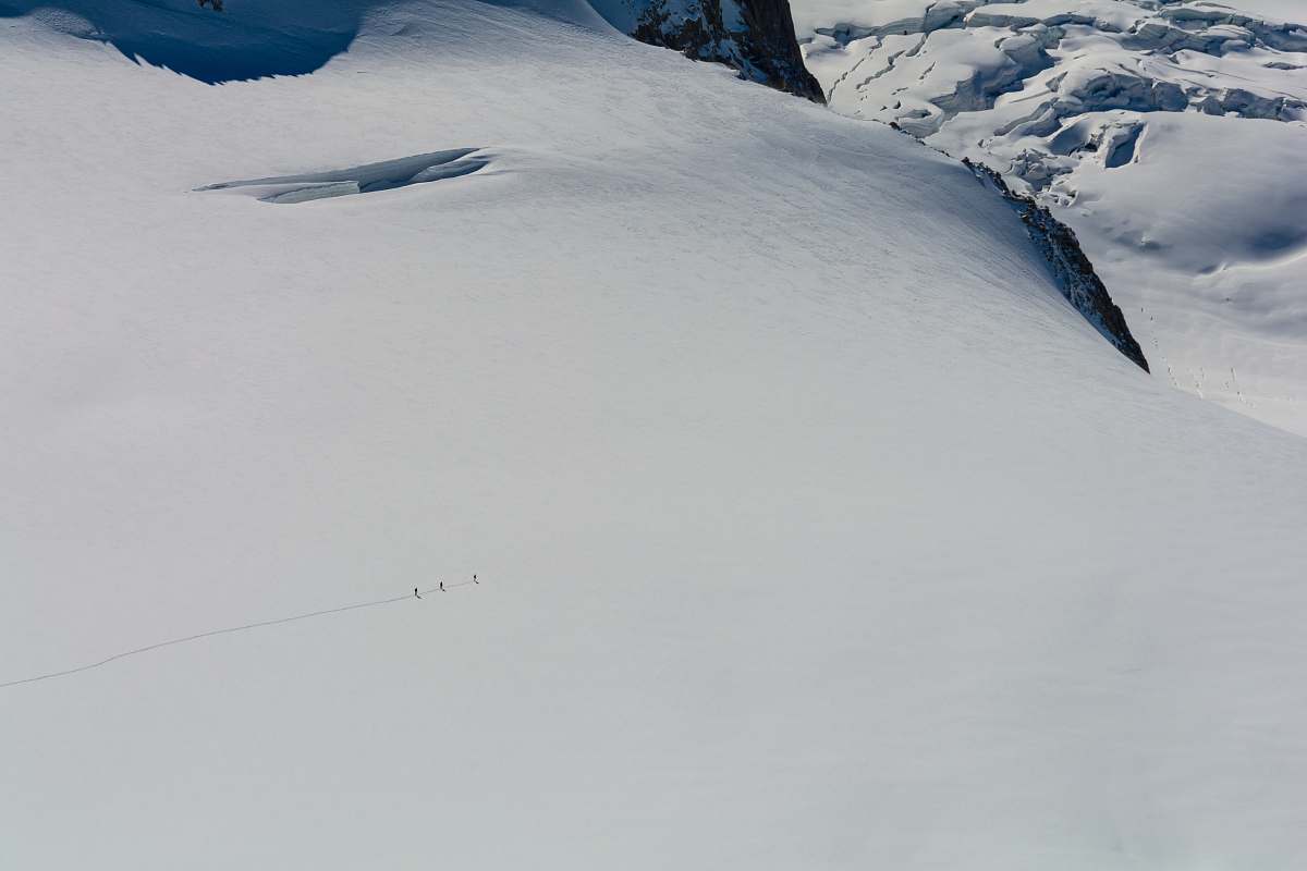 mountain snow-covered field nature