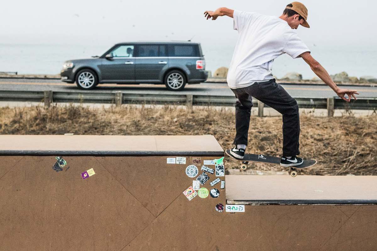 sport man playing skateboard sports