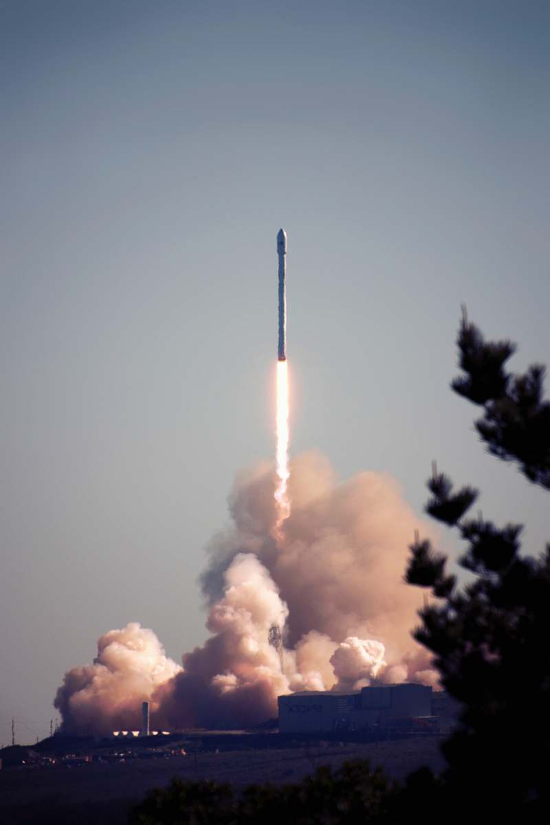 cloud white missile launch during daytime tree