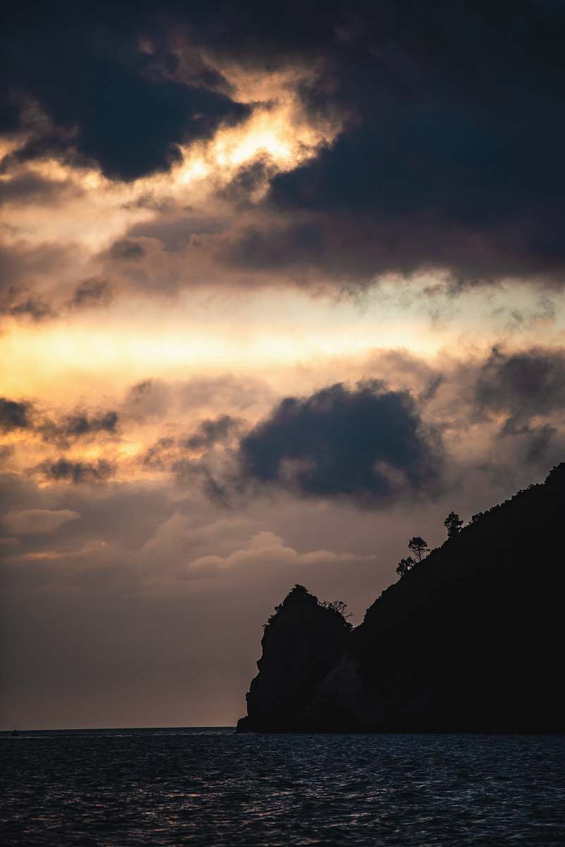 cloud mountains and sea sky