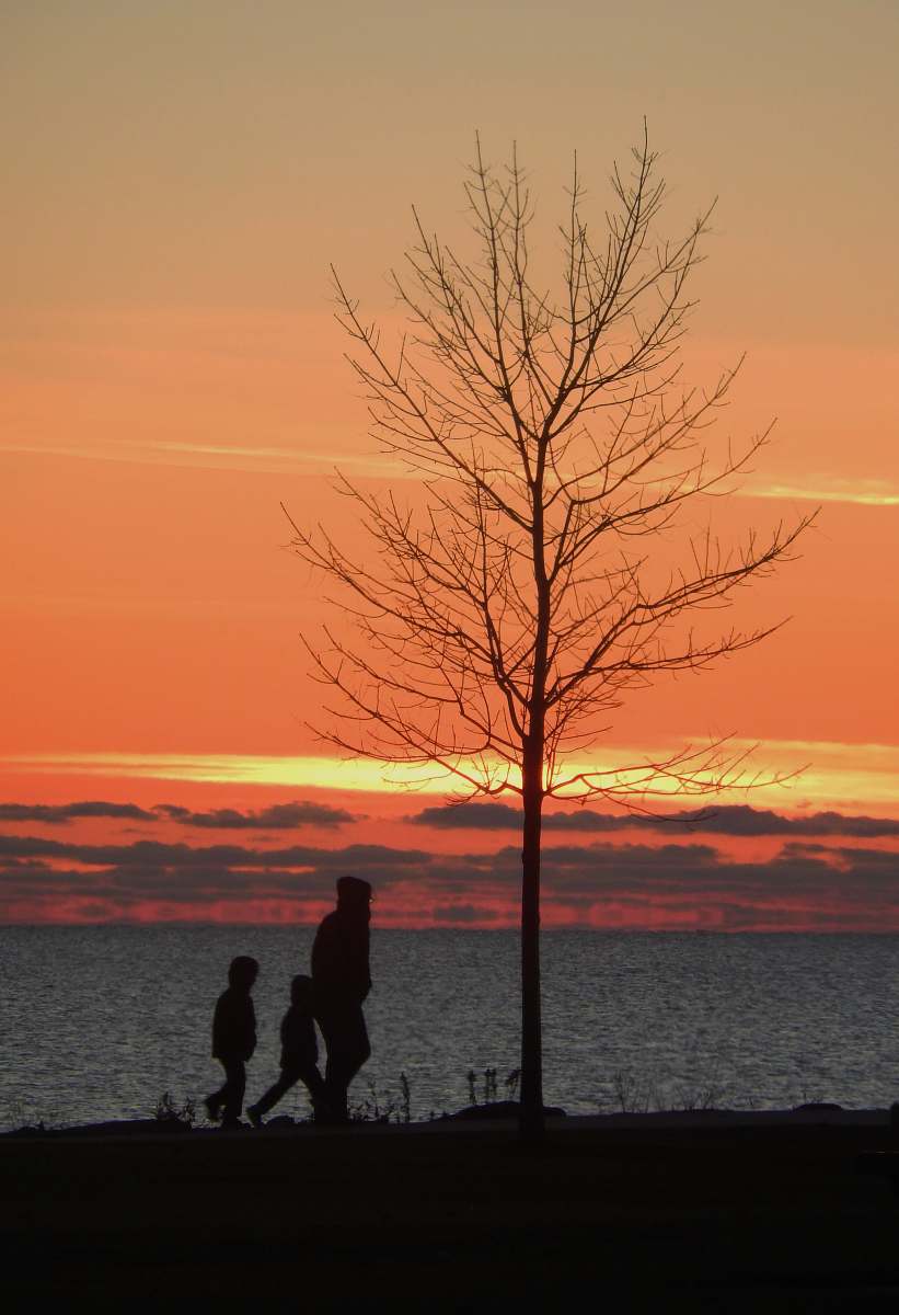 sheboygan silhouette of people united states