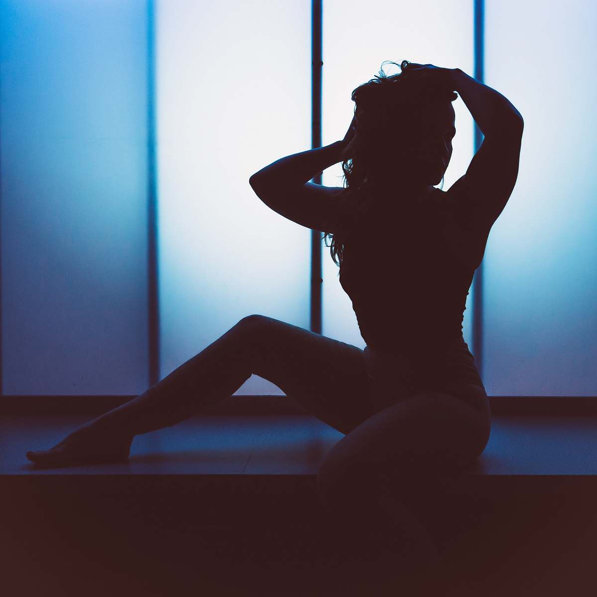 dallas silhouette photography of woman united states