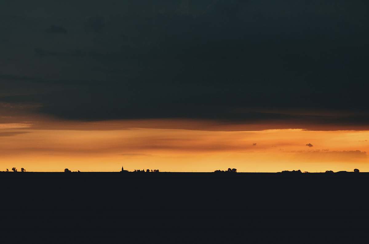 sunrise golden hour silhouette photography dusk