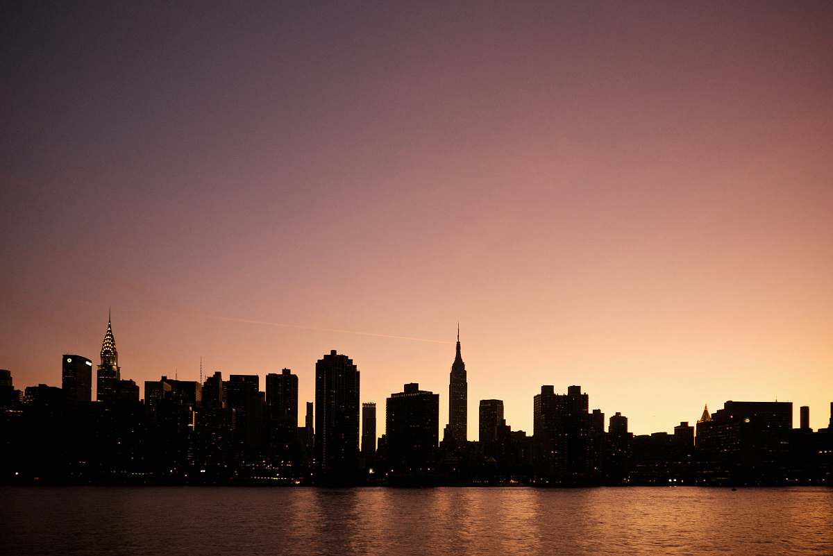 building silhouette photography of cityescape city