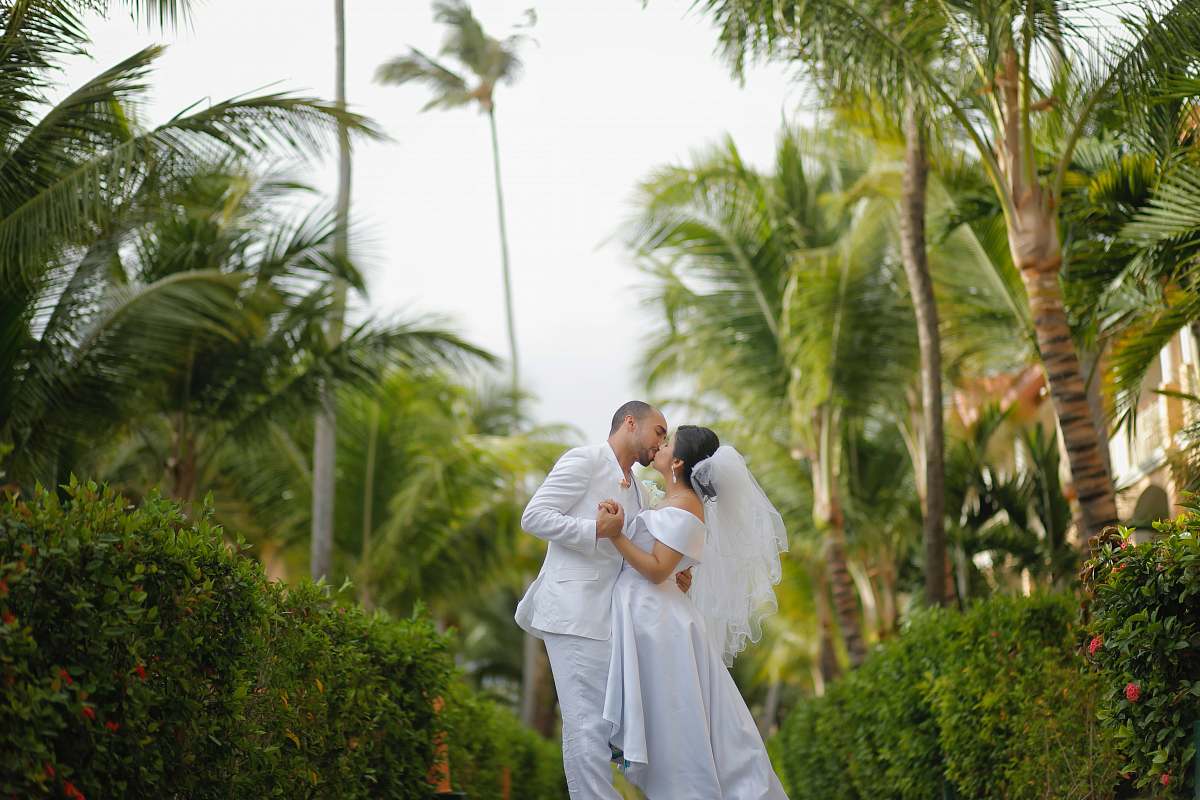 people bridge and groom kissing wedding