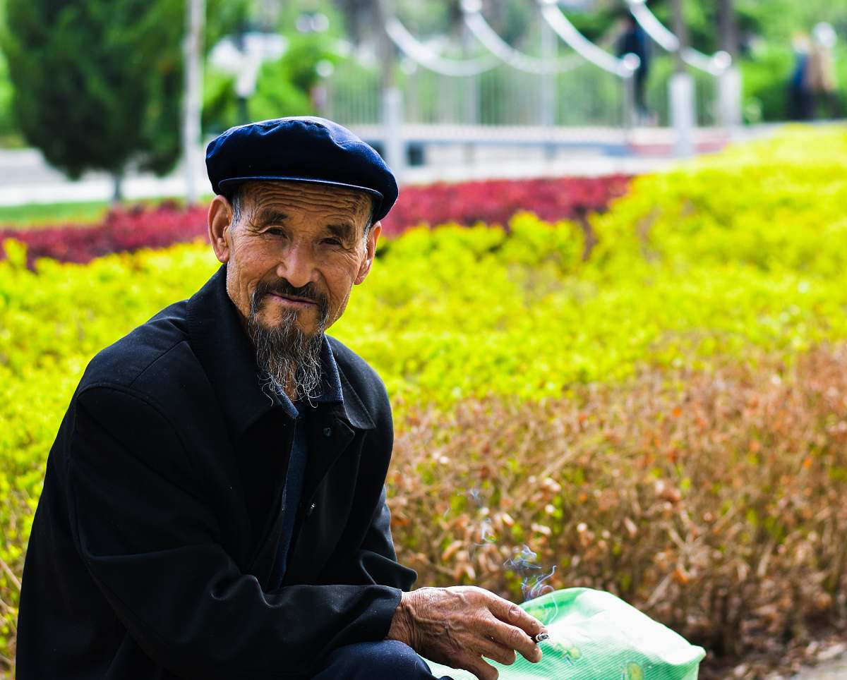 person rule of thirds photography of man people