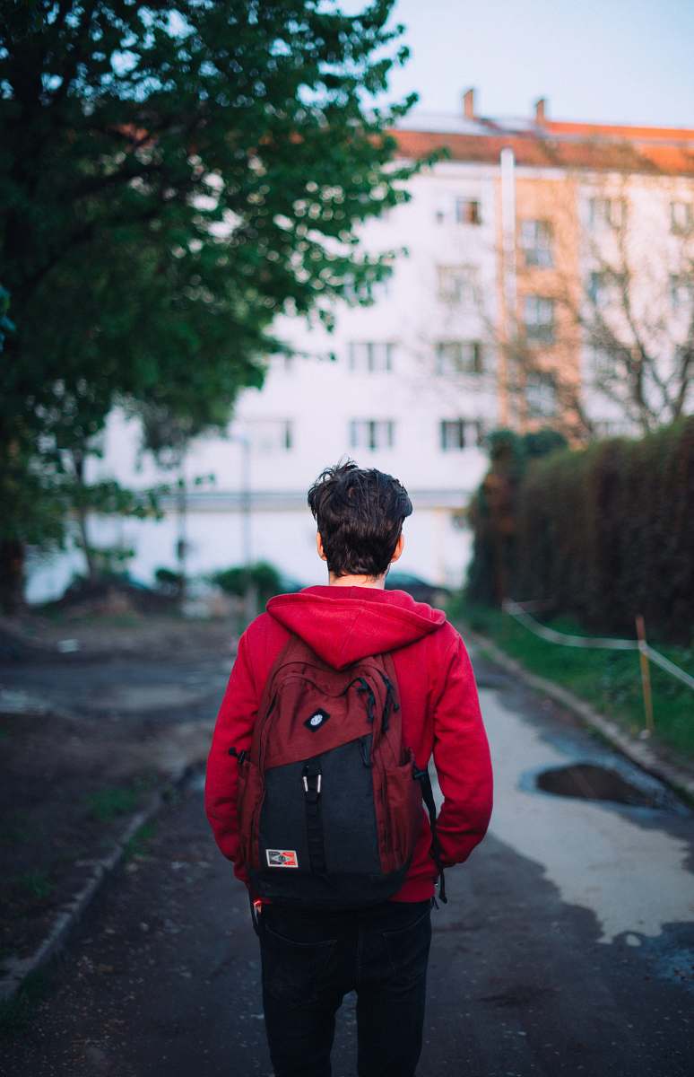 people shallow focus photography of walking man person