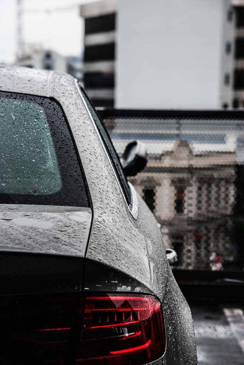 transportation gray SUV during daytime car