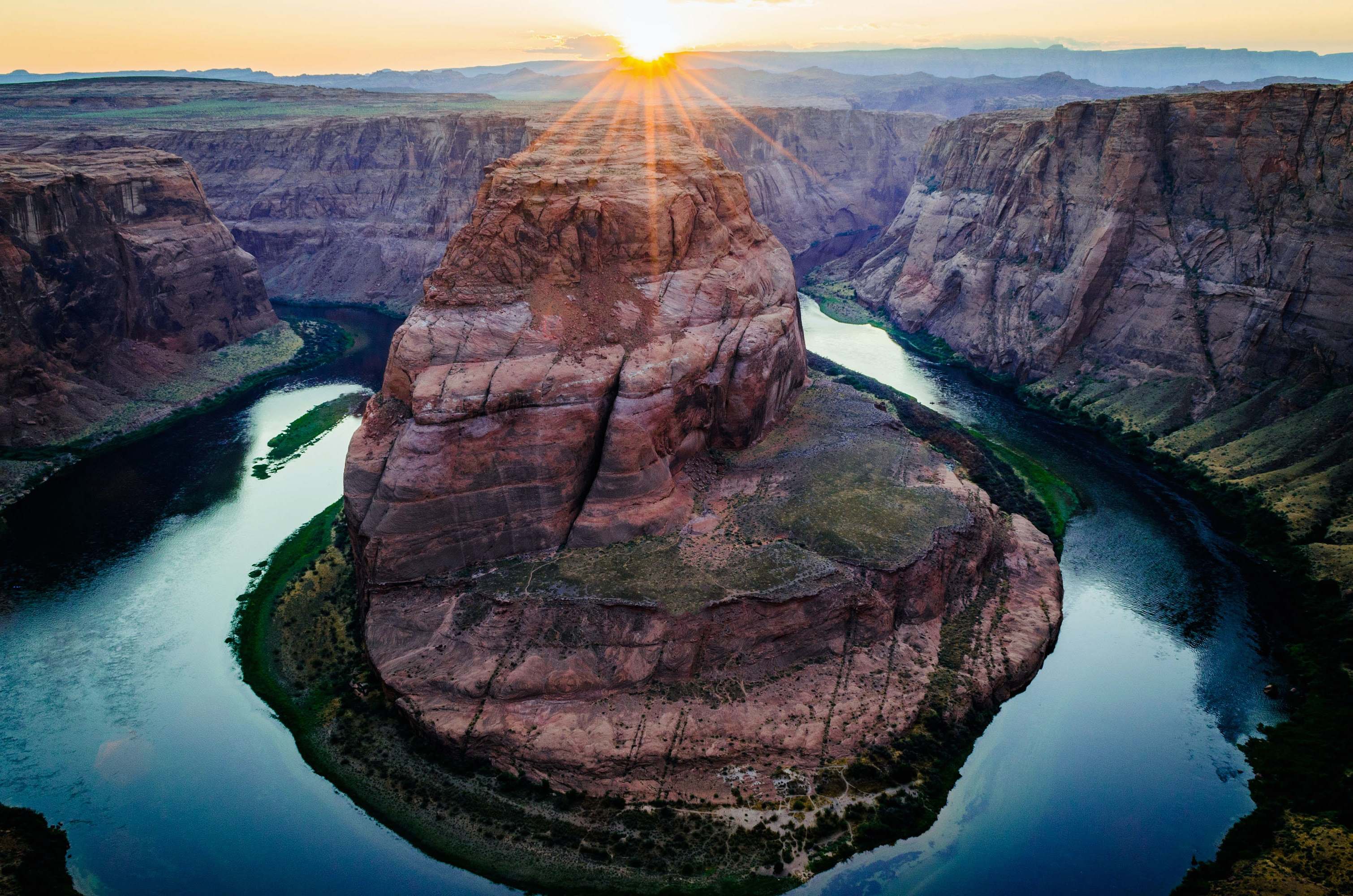 Mountain Horseshoe River Grand Canyon In Arizona During Daytime Canyon ...