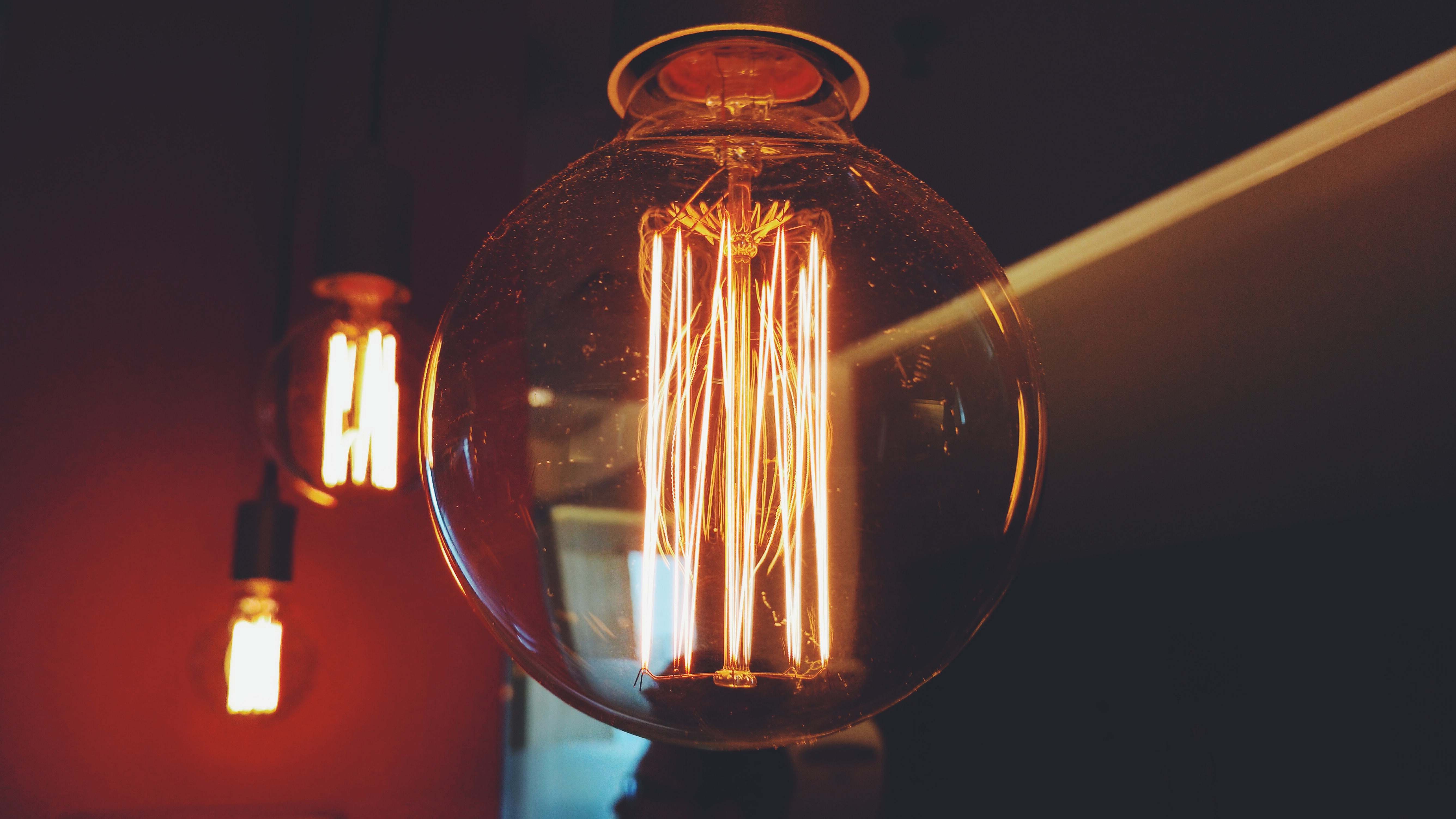 filament-lighted-filament-of-bulbs-bulb-image-free-stock-photo