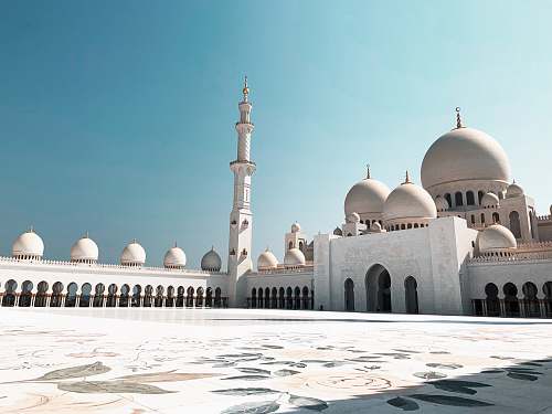 building Abu Dhabi dome building during daytime dome