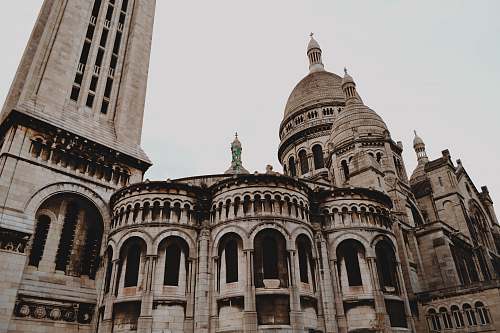 building architectural photography of brown concrete monument dome