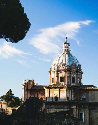 building beige cathedral scenery dome