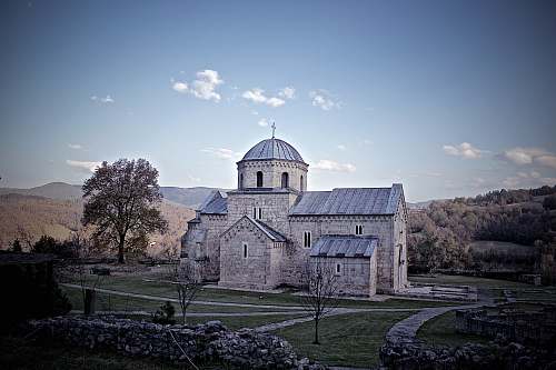 building cathedral under blue sky dome