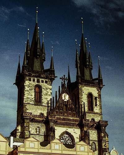 spire gray and black cathedral tower