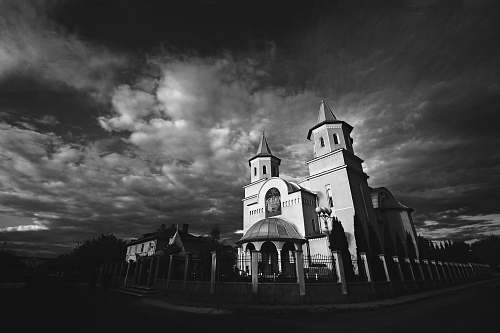 building grayscale photo of cathedral black-and-white