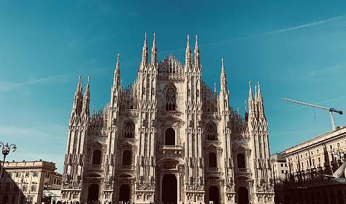 building white castle under blue sky cathedral