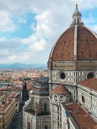 building Florence Cathedral in Rome architecture
