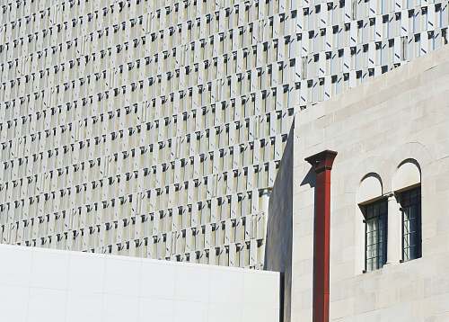 architecture photo ofwhite concrete building san antonio