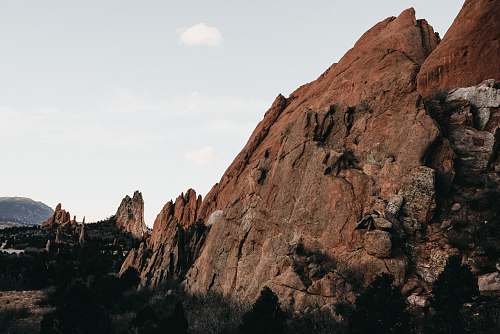 cliff landsacpe photography of rock mountain garden of the gods park
