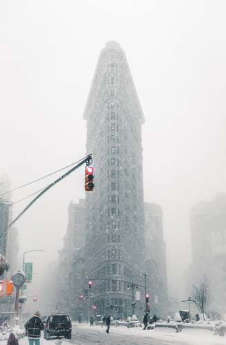 snow Flatiron building new york