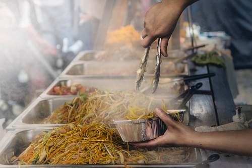 noodle stir fry noodles street food