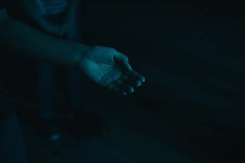 hand person's right hand person