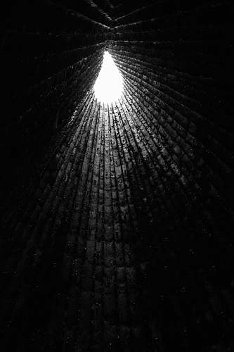 light light passing through tunnel lighting