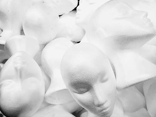 head pile of white mannequin heads mississauga