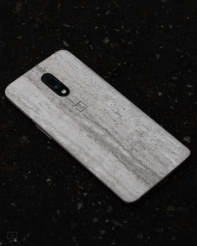 grey white Android smartphone blade