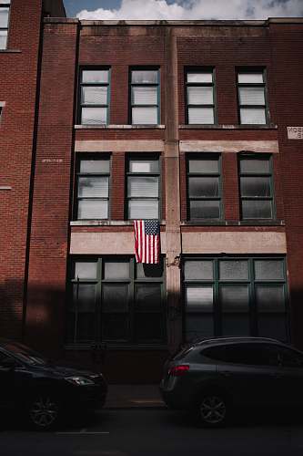 brick brown concrete building nashville