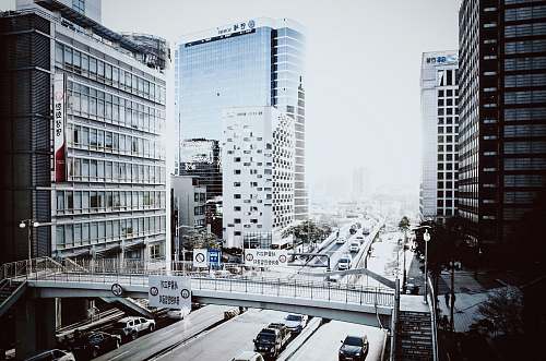 bridge Traffic in the streets of Seoul, South Korea seoul