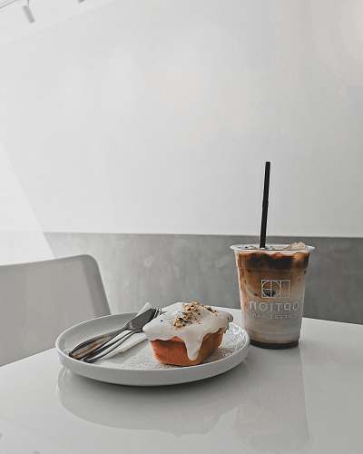 thailand sweets on plate cake