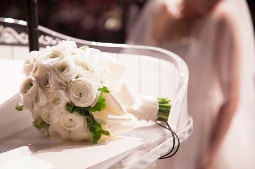 rose white bouquet of flowers wedding