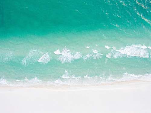 sea high waves at daytime ocean