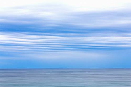 sky calm clouds horizon