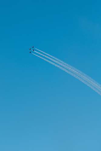chicago four jet planes in flight smoke