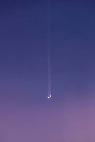 nature photo of crescent moon outdoors