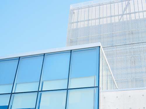 building white high-rise building canada