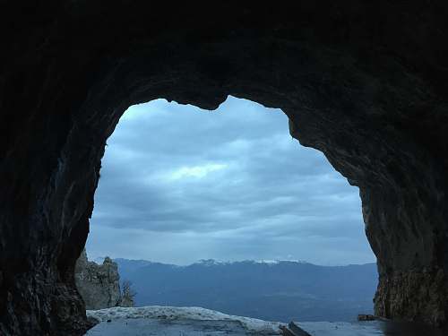 cave cage shoreline