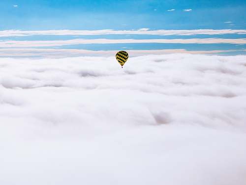 teotihuacan yellow hot air balloon blue