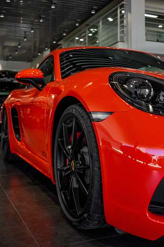 machine red car spoke