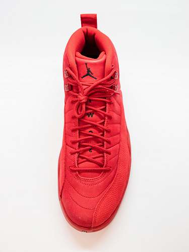 apparel unpaired red Air Jordan 12 shoe shoe