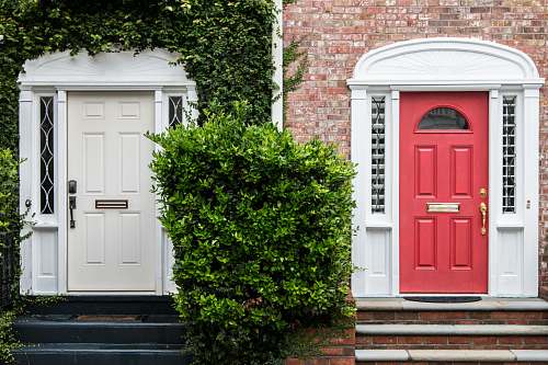 charleston two 4-panel half lite and 6-panel doors wallpaper brick