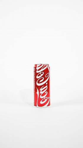 coke red Coca-Cola can beverage