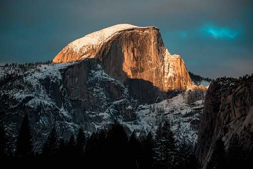 yosemite brown and gray mountain during night time nature