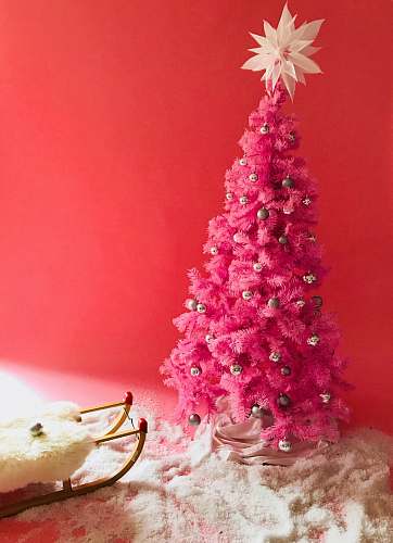 hamburg red Christmas tree decor germany