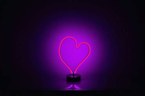 light heart-shape pink lighted table lamp toronto