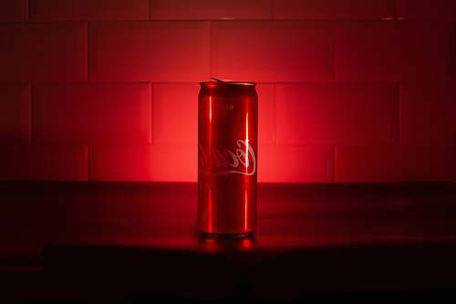 coke red Coca-Cola can can